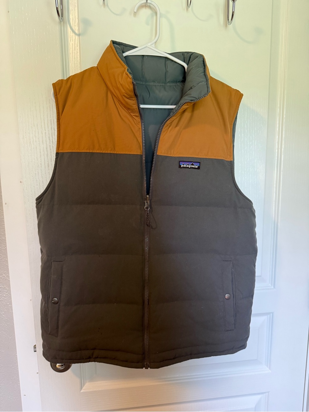Patagonia Men's Two-Tone Puffer Vest in Brown & Mustard